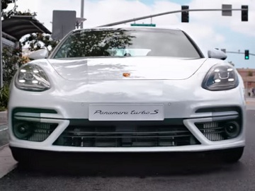 Porsche Panamera S E-Hybrid Commercial