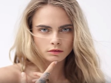 Cara Delevingne in Dior Capture Youth Commercial