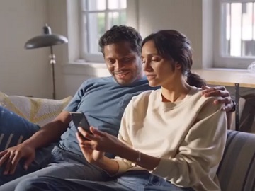 AT&T Commercial Couple