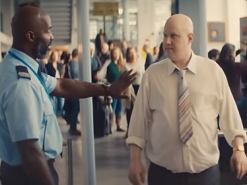 British Airways Advert - Man Dropping Coins in the Airport