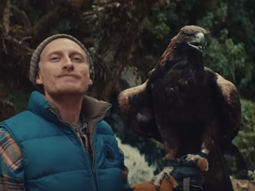 WordPress Commercial - Man With Eagle