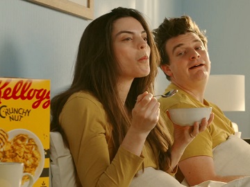 Kellogg's Crunchy Nut Advert Couple