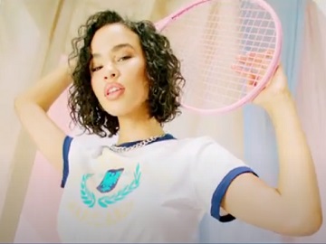 Boohoo Back to School Curly Girl Commercial