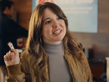 Wendy's Frosty Key Tag Commercial Girl